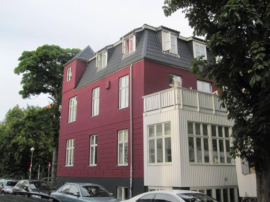 At - Pink Apartment